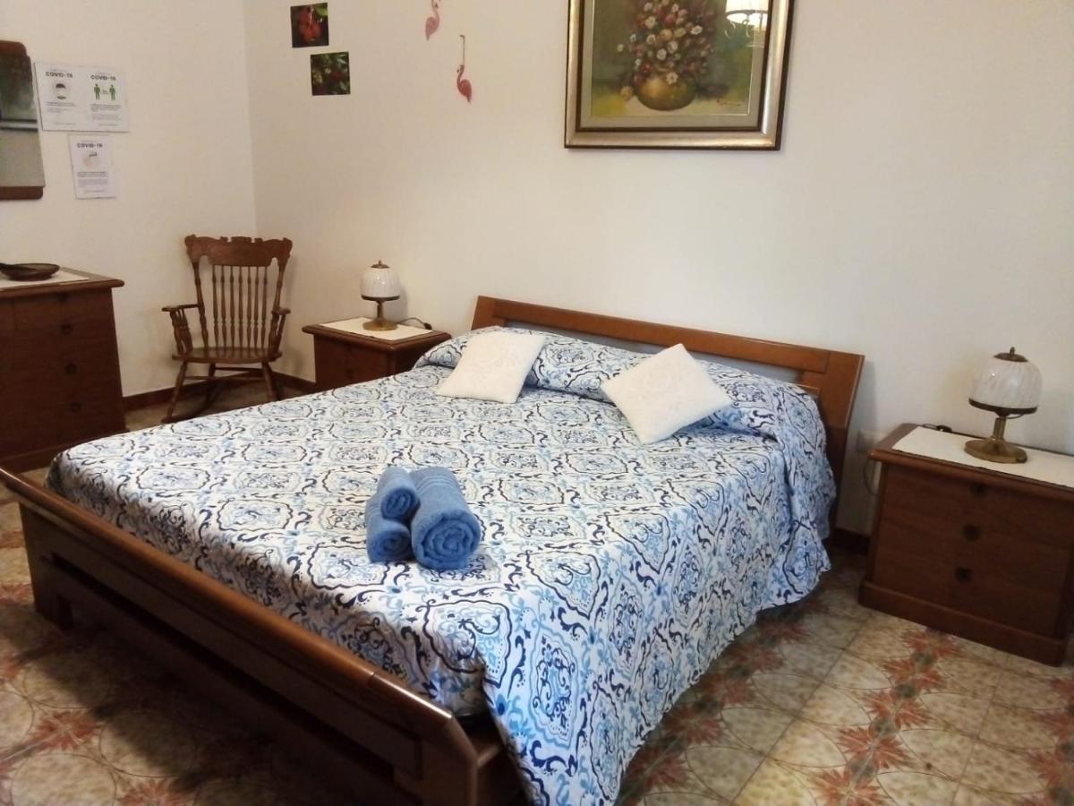 B & B Il Mirto 2 Сант-Антиоко Экстерьер фото