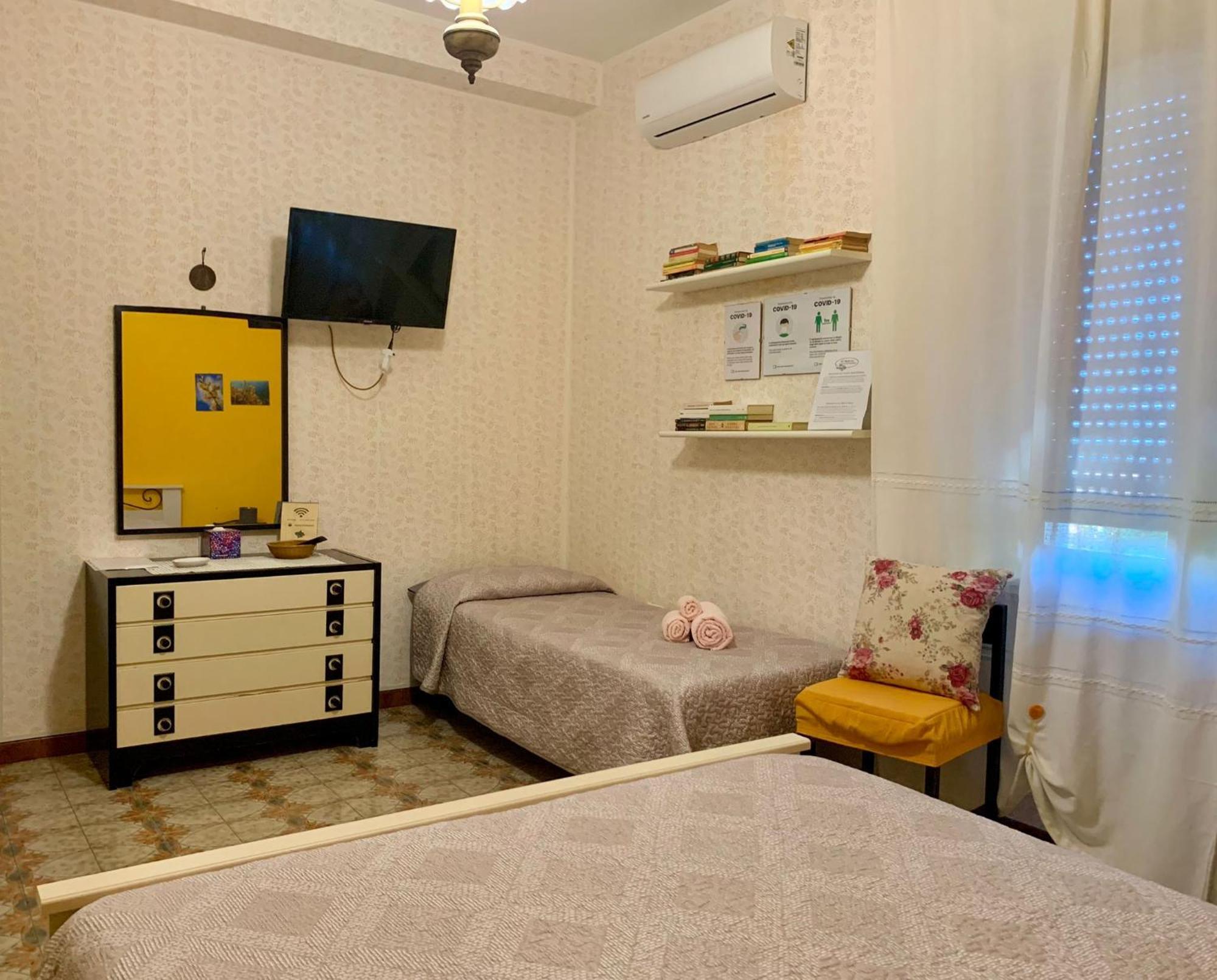 B & B Il Mirto 2 Сант-Антиоко Экстерьер фото